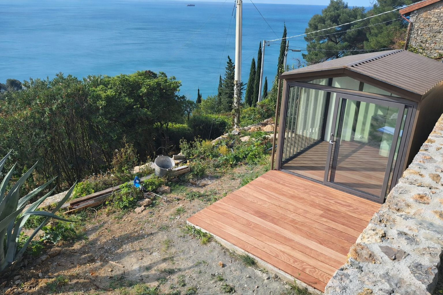 casa vetrate mare luminosa per pochi